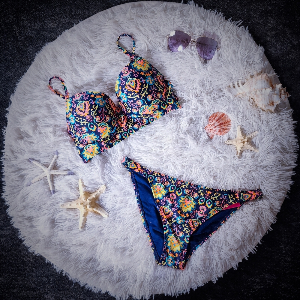 Xhilaration Geometric Push-Up Bikini Set